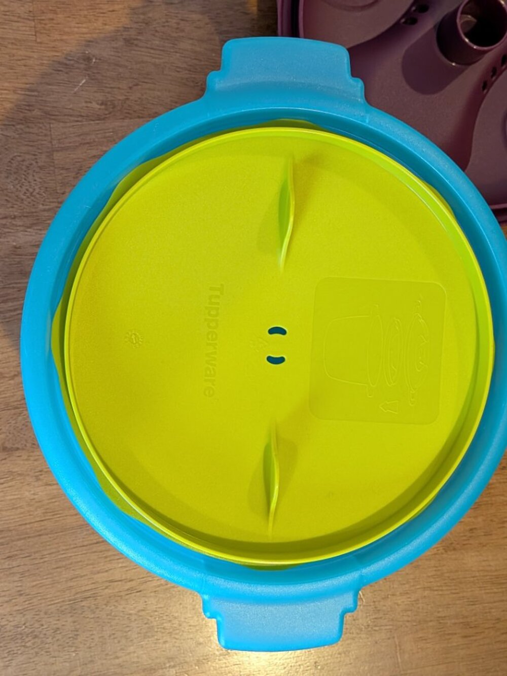 Tupperware Microwave Rice Maker - Picture 7 of 9